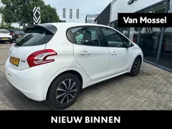 Wit Gebruikt 2013 Peugeot 208 Hatchback | € 5.829 (Eerlijke prijs)