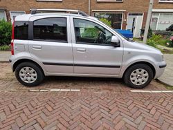Zilver Gebruikt 2012 Fiat Panda Hatchback | € 5.300 (Eerlijke prijs)