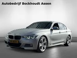 Grijs Gebruikt 2016 BMW 330 Sedan | € 16.750 (Eerlijke prijs)