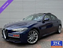 Blauw Gebruikt 2016 Alfa Romeo Giulia Sedan | € 16.950 (Goede deal)