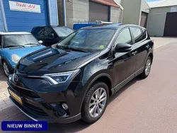 Zwart Gebruikt 2017 Toyota RAV4 Executive SUV | € 14.950 (Super prijs)