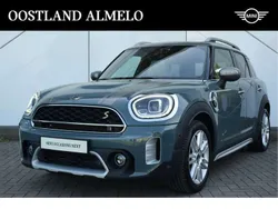 Groen, metallic lak Gebruikt 2021 Mini Cooper S Countryman SUV | € 32.950 (Eerlijke prijs)