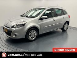 Grijs Gebruikt 2012 Renault Clio GrandTour Collection Stationwagen | € 3.500 (Eerlijke prijs)
