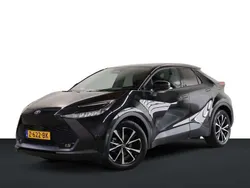 Zwart Gebruikt 2024 Toyota C-HR SUV | € 32.499 (Super prijs)