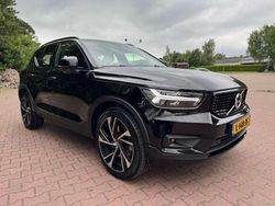 Zwart Gebruikt 2021 Volvo XC40 R-Design SUV | € 24.900 (Goede deal)