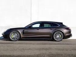 Bruin Gebruikt 2019 Porsche Panamera S E-Hybrid Sport Turismo Sedan | € 69.911 (Goede deal)