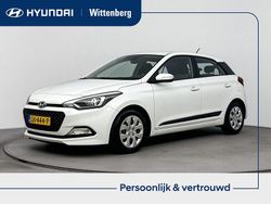 Wit Gebruikt 2016 Hyundai i20 Comfort Hatchback | € 10.899 (Eerlijke prijs)