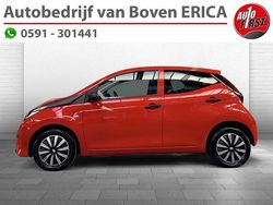 Rood Gebruikt 2021 Toyota Aygo Hatchback | € 9.750 (Eerlijke prijs)