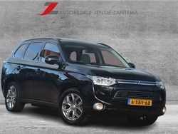 Zwart Gebruikt 2014 Mitsubishi Outlander Instyle SUV | € 14.999