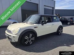 Wit Gebruikt 2005 Mini ONE Hatchback | € 3.499 (Iets duurder)