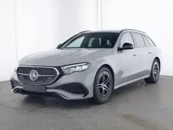Licht manufaktur alpine grijs Gebruikt 2024 Mercedes 300 AMG Stationwagen | € 65.950
