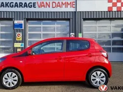Rood Gebruikt 2019 Peugeot 108 Active Hatchback | € 8.995 (Eerlijke prijs)