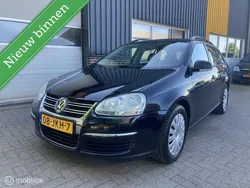 Zwart, metallic lak Gebruikt 2009 VW Golf VI Trendline Stationwagen | € 4.649 (Eerlijke prijs)