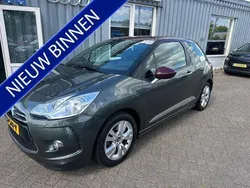 Grijs, metallic lak Gebruikt 2012 Citroën DS3 So Chic Hatchback | € 6.990 (Eerlijke prijs)