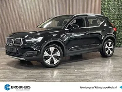 Zwart Gebruikt 2020 Volvo XC40 Inscription SUV | € 33.900 (Eerlijke prijs)