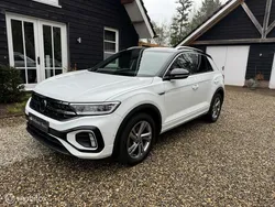 Wit Gebruikt 2023 VW T-Roc Business SUV | € 25.450 (Eerlijke prijs)