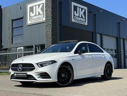 Overige Gebruikt 2020 Mercedes A250 AMG Sedan | € 28.450 (Eerlijke prijs)