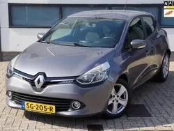 Grijs Gebruikt 2015 Renault Clio IV Expression Hatchback | € 12.250 (Eerlijke prijs)