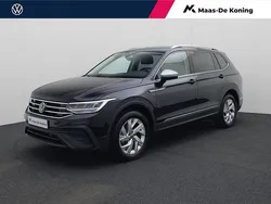 Zwart Gebruikt 2024 VW Tiguan Life SUV | € 42.740 (Super prijs)