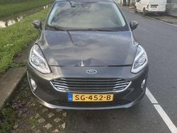 Grijs Gebruikt 2018 Ford Fiesta Titanium Hatchback | € 6.200 (Super prijs)