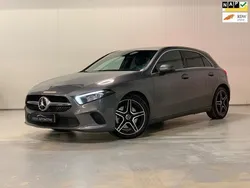 Grijs Gebruikt 2018 Mercedes A250 Premium Hatchback | € 24.900 (Super prijs)