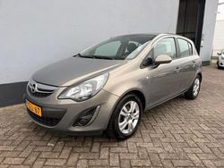 Bruin Gebruikt 2013 Opel Corsa Design Edition Hatchback | € 7.750 (Iets duurder)