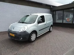Zilver Gebruikt 2013 Renault Kangoo Komfort MPV | € 3.250 (Eerlijke prijs)
