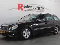 Zwart Gebruikt 2006 Mercedes E220 Avantgarde Stationwagen | € 4.945 (Iets duurder)