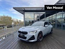 Grijs Gebruikt 2023 BMW 220 Executive Coupé | € 39.900 (Iets duurder)