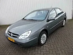 Grijs, metallic lak Gebruikt 2004 Citroën C5 Hatchback | € 850 (Super prijs)