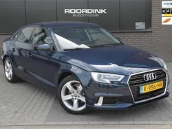 Blauw, metallic lak Gebruikt 2017 Audi A3 Sedan | € 16.500 (Goede deal)