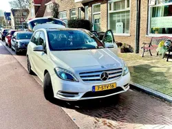 Mercedes B180