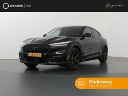 Zwart Gebruikt 2021 Ford Mustang Mach-E SUV | € 27.940 (Eerlijke prijs)