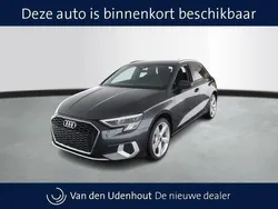 Grijs Gebruikt 2024 Audi A3 Sportback Advanced Hatchback | € 37.740 (Iets duurder)