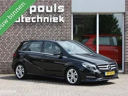 Zwart Gebruikt 2017 Mercedes B180 Business MPV | € 19.500 (Eerlijke prijs)