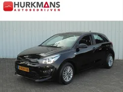Zwart Gebruikt 2022 Kia Rio Hatchback | € 19.878