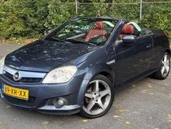 Grijs Gebruikt 2007 Opel Tigra Cabriolet | € 2.250 (Eerlijke prijs)