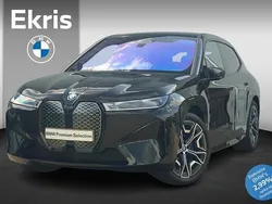 Zwart Gebruikt 2022 BMW iX Comfort Edition SUV | € 59.900 (Eerlijke prijs)