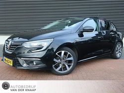 Zwart Gebruikt 2016 Renault Mégane IV Bose Edition Hatchback | € 10.995 (Goede deal)