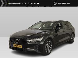 Zwart Gebruikt 2021 Volvo V60 R-Design Stationwagen | € 32.899 (Iets duurder)