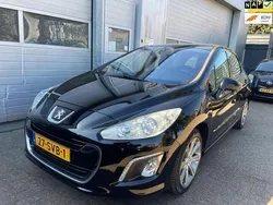 Zwart Gebruikt 2012 Peugeot 308 Allure Hatchback | € 3.595 (Eerlijke prijs)