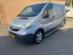 Grijs Gebruikt 2011 Opel Vivaro Van | € 6.950 (Iets duurder)
