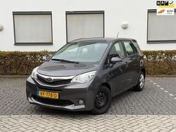 Grijs Gebruikt 2011 Subaru Trezia Comfort MPV | € 2.495