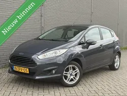 Blauw Gebruikt 2013 Ford Fiesta Titanium Hatchback | € 3.195 (Eerlijke prijs)