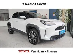 Wit Gebruikt 2024 Toyota Yaris Style SUV | € 29.750