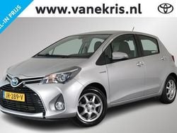 Grijs Gebruikt 2015 Toyota Yaris Limited Hatchback | € 13.749 (Eerlijke prijs)