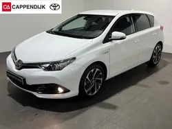 Wit Gebruikt 2018 Toyota Auris Executive Hatchback | € 17.950 (Iets duurder)