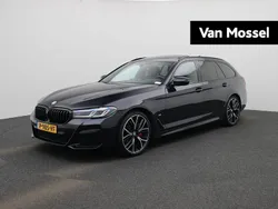 Zwart Gebruikt 2022 BMW 520 Comfort Edition Stationwagen | € 42.900 (Duur)