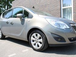 Bruin Gebruikt 2011 Opel Meriva Cosmo MPV | € 4.750 (Eerlijke prijs)