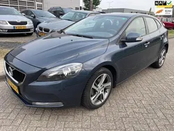 Blauw Gebruikt 2016 Volvo V40 R-Design Stationwagen | € 6.500 (Super prijs)